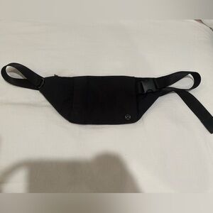 lululemon belt bag